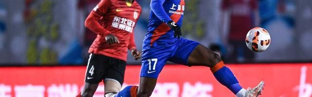 jjb-【中超】亚泰0比0申花：刘若钒中柱 巴索戈失单刀